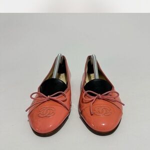 CHANEL Pink Loafers with Bow Detail